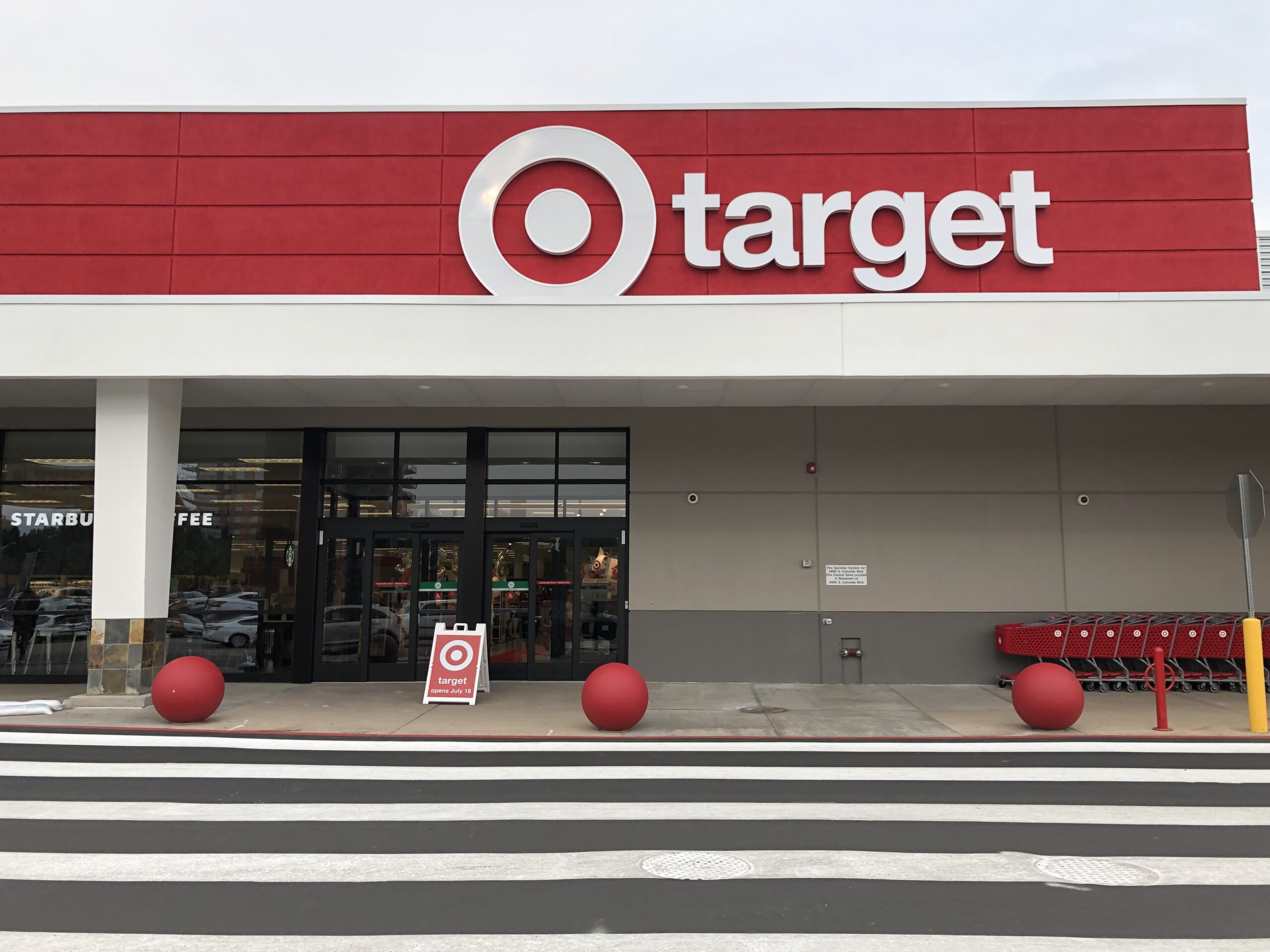 Target Store Exterior Target Eyes New Era Of Sustainability With